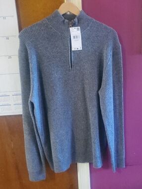 Mango Men's Ribbed Half-Zip Sweater in Grey